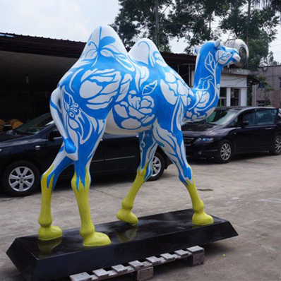 life size camel statue